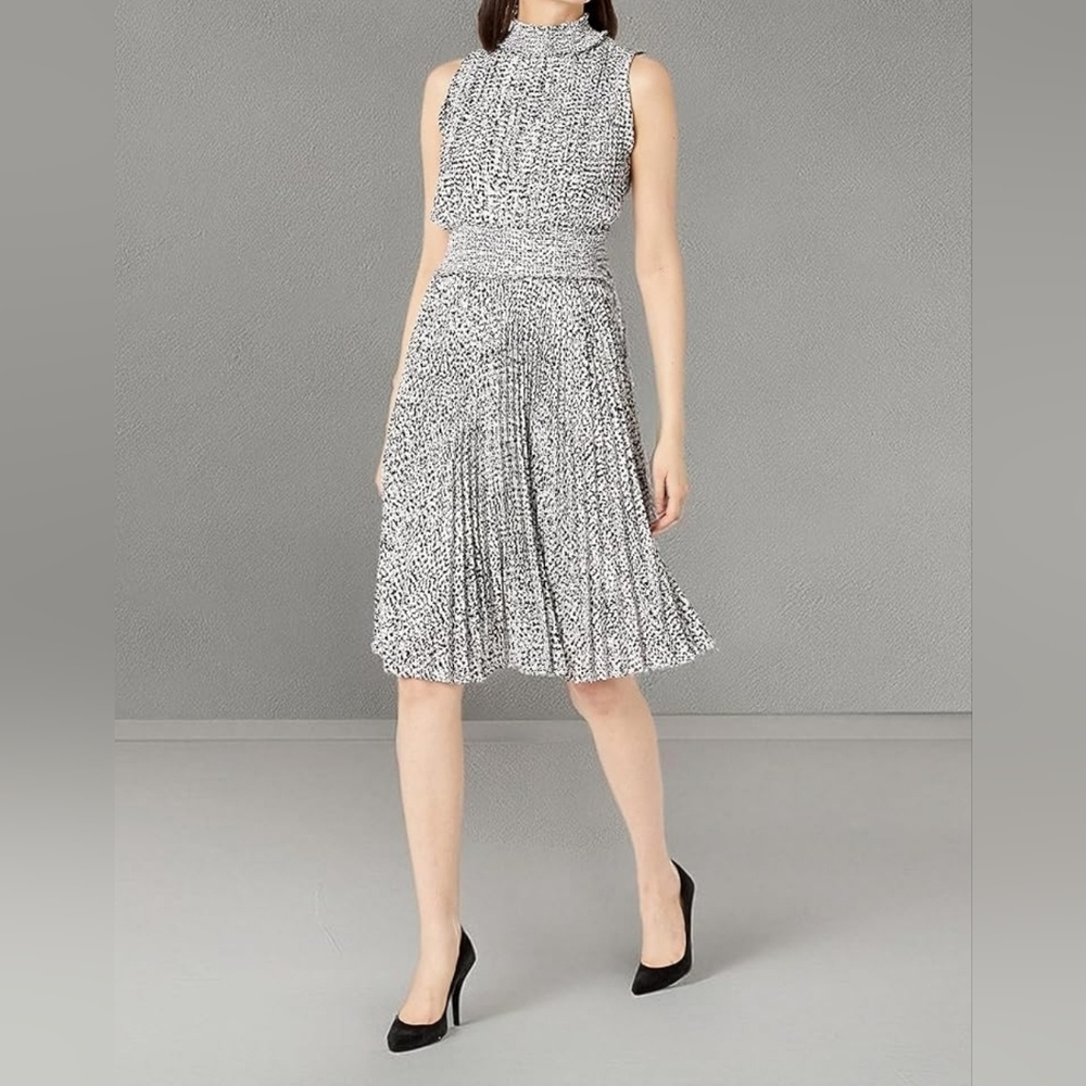 Nanette Lepore Black And White Pleated Smocked Midi Dress Size 6 - Picture 1 of 16